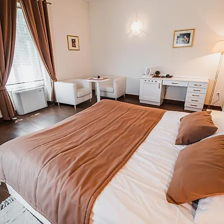Villa Istenic
