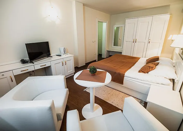 ヴィラ Istenic Bizeljsko